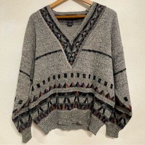 Vintage Men’s Geometric C Neck Expresssions Pullover Sweater